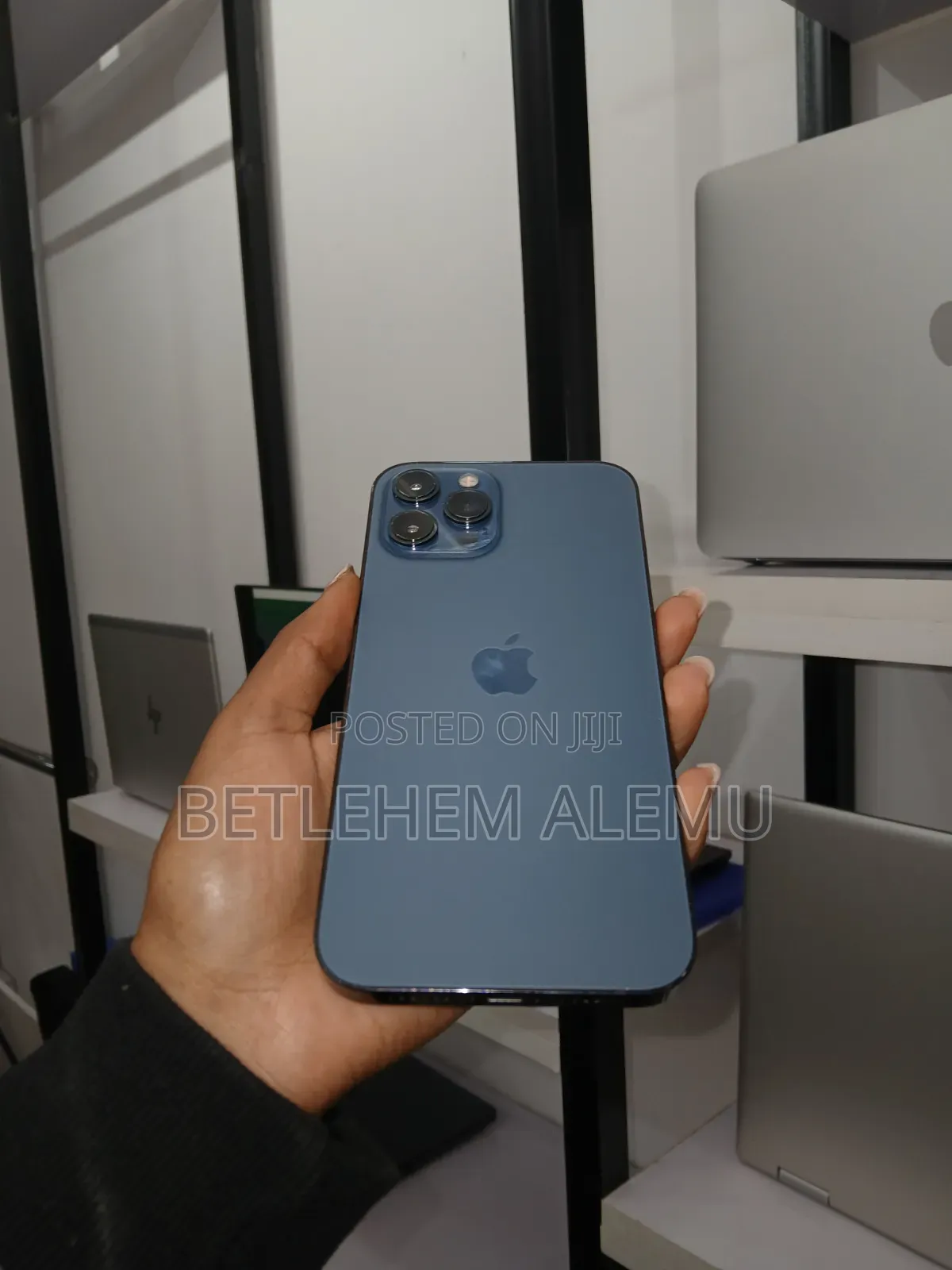 New Apple iPhone 12 Pro Max 256 GB Blue