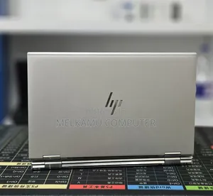New Laptop HP EliteBook 1040 G8 16GB Intel Core i7 SSD 512GB