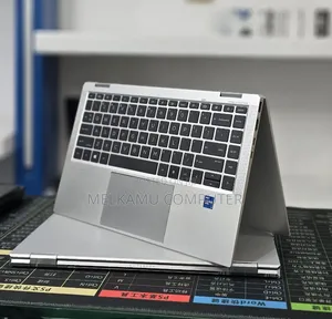 New Laptop HP EliteBook 1040 G8 16GB Intel Core i7 SSD 512GB