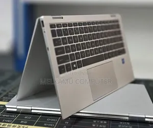 New Laptop HP EliteBook 1040 G8 16GB Intel Core i7 SSD 512GB