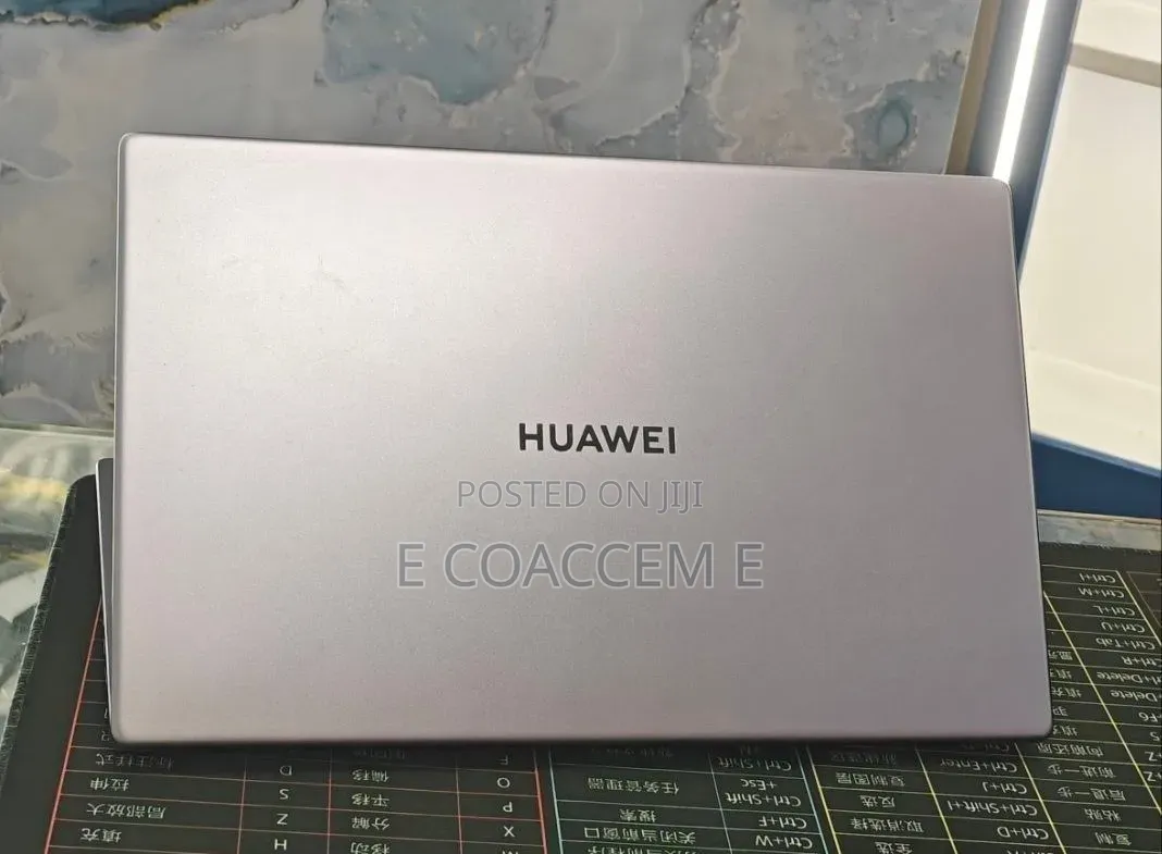 New Laptop Huawei 8GB Intel Core i3 SSD 256GB