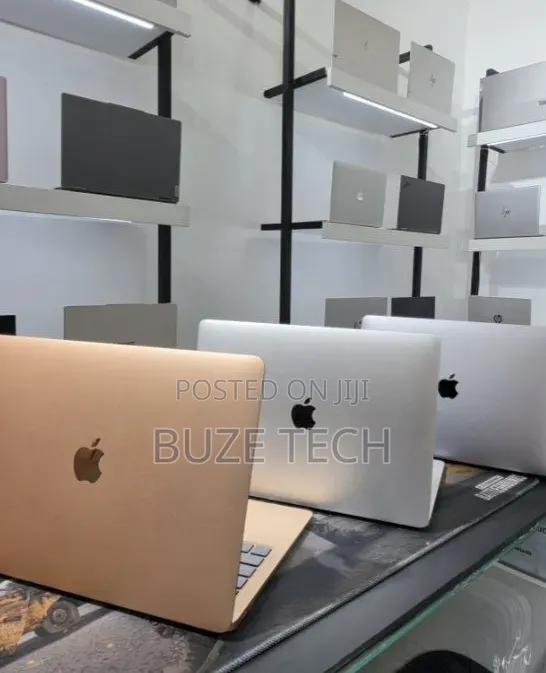 New Laptop Apple MacBook Air 2020 M1 8GB Apple M1 SSD 256GB