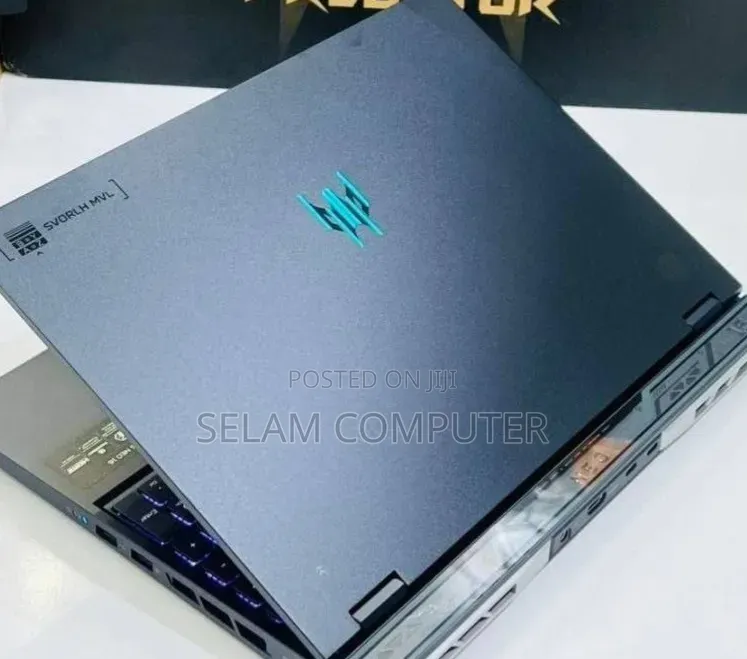 New Laptop Acer Predator Helios 300 16GB Intel Core i9 SSD 512GB