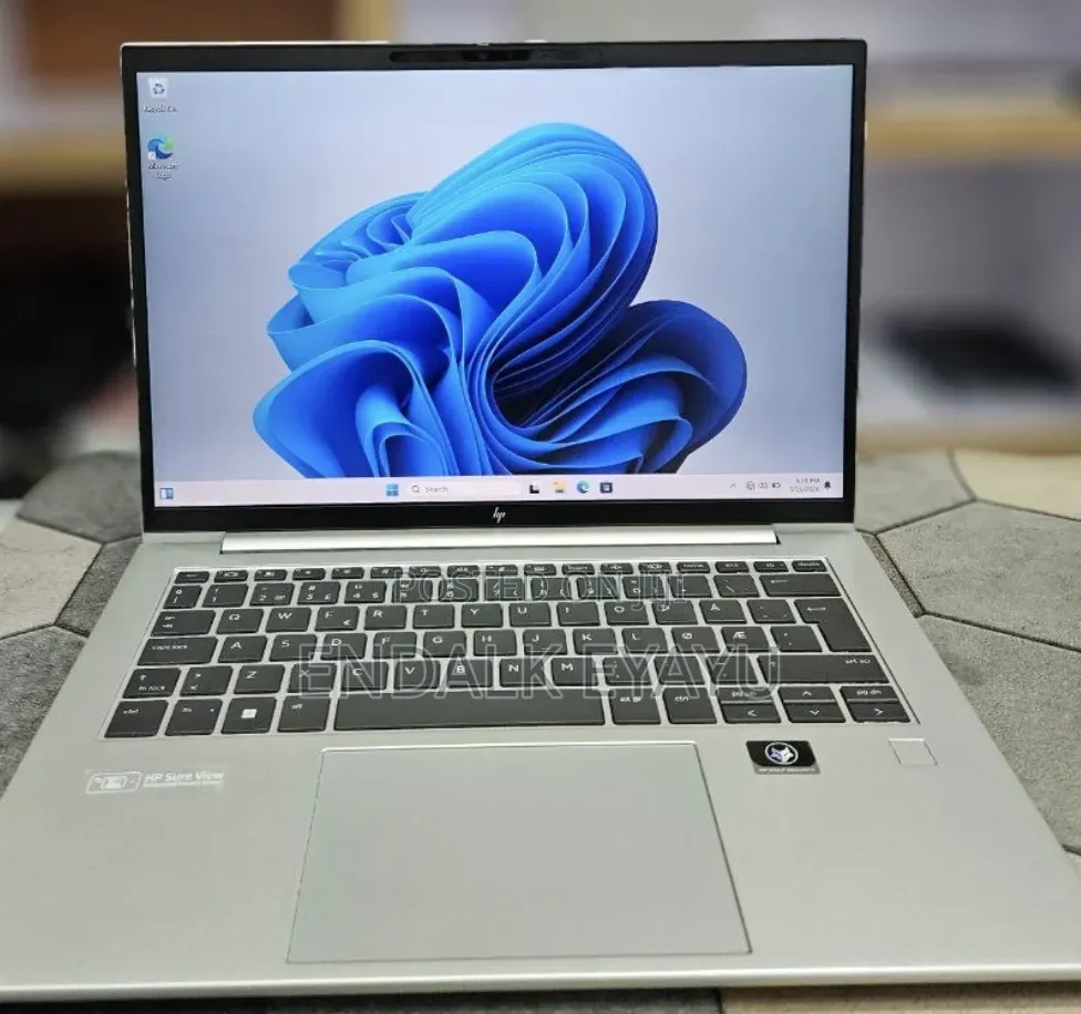 New Laptop HP EliteBook 1040 16GB Intel Core i7 SSD 512GB