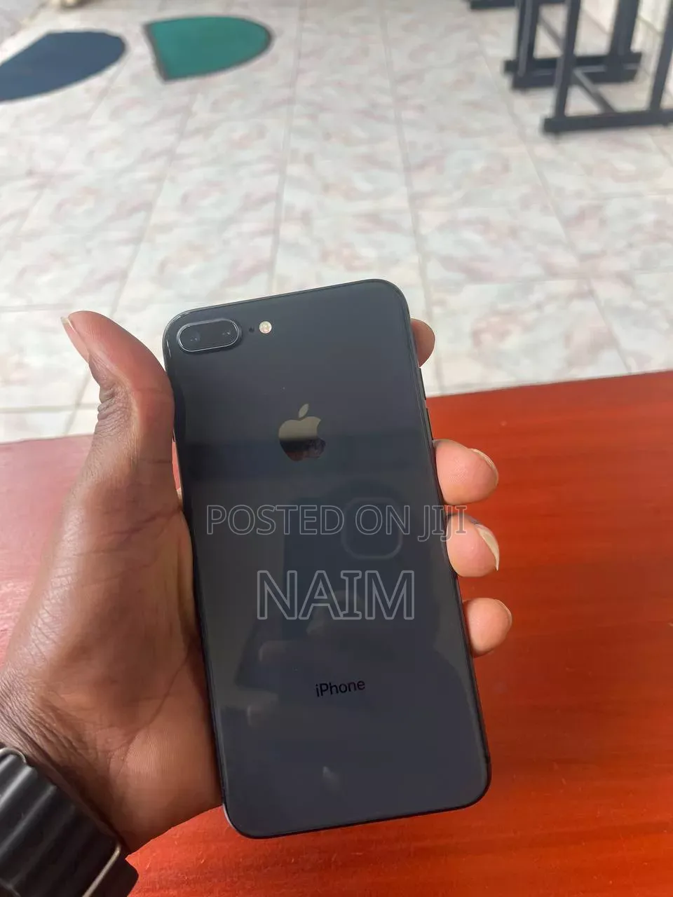 New Apple iPhone 8 Plus 64 GB Black