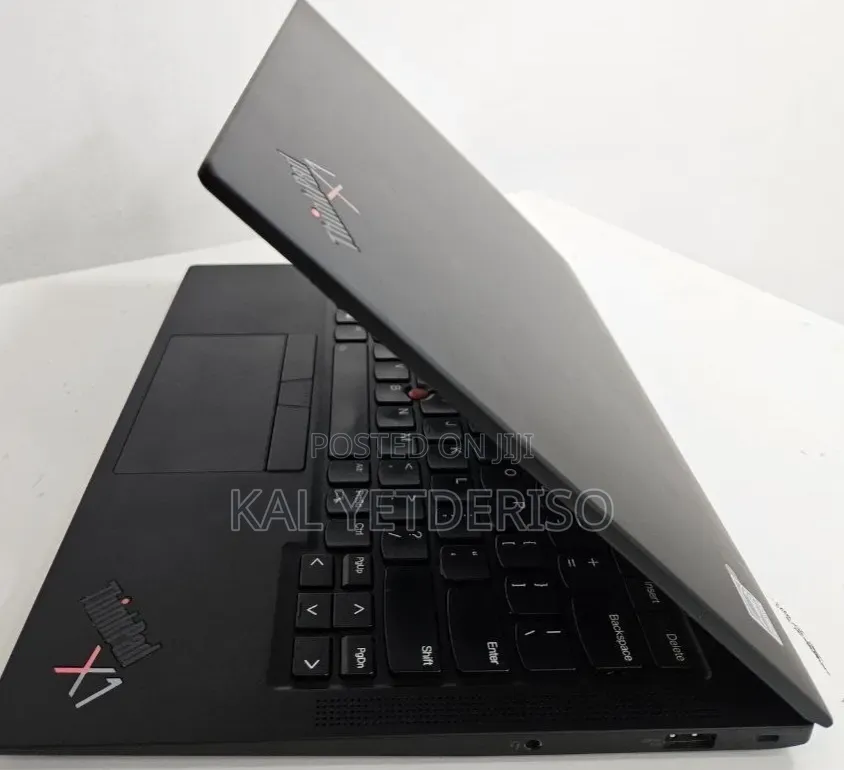 New Laptop Lenovo ThinkPad T14s G4 16GB Intel Core i7 SSD 512GB
