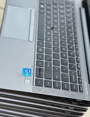 New Laptop HP ZBook 14 16GB Intel Core i7 SSD 512GB