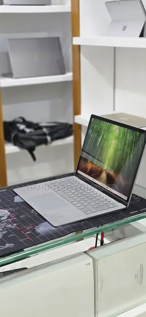 New Laptop Microsoft Surface Laptop 3 16GB Intel Core i7 SSD 512GB