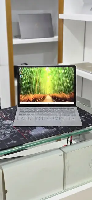 New Laptop Microsoft Surface Laptop 3 16GB Intel Core i7 SSD 512GB