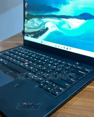 New Laptop Lenovo ThinkPad X1 Carbon 16GB Intel Core i5 SSD 512GB