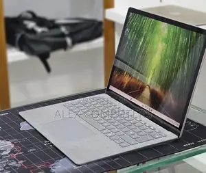 New Laptop Microsoft Surface Laptop 3 16GB Intel Core i7 SSD 512GB