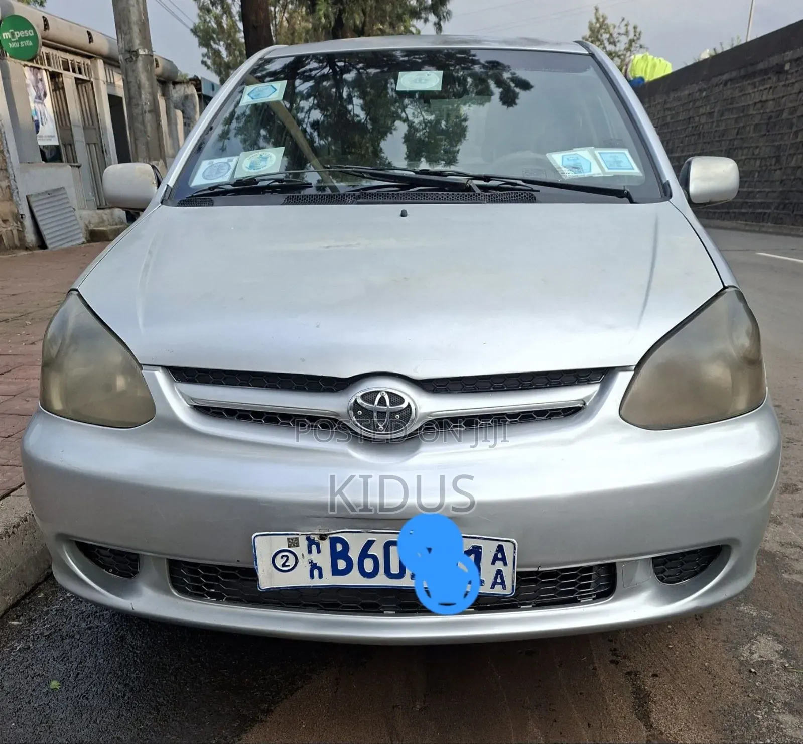 Toyota Platz 2005 Silver