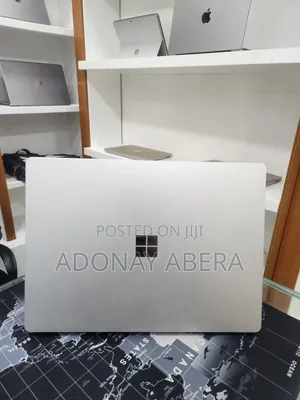 New Laptop Microsoft Surface 16GB Intel Core i7 SSD 512GB
