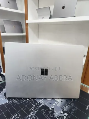 New Laptop Microsoft Surface 16GB Intel Core i7 SSD 512GB