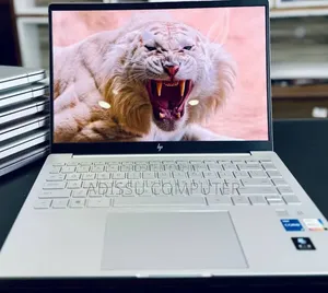 New Laptop HP 16GB Intel Core i5 SSD 1T