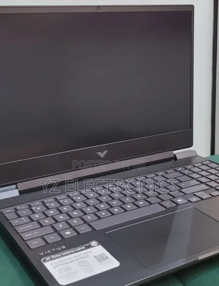 New Laptop HP Victus 15 16GB AMD Ryzen 7 SSD 512GB
