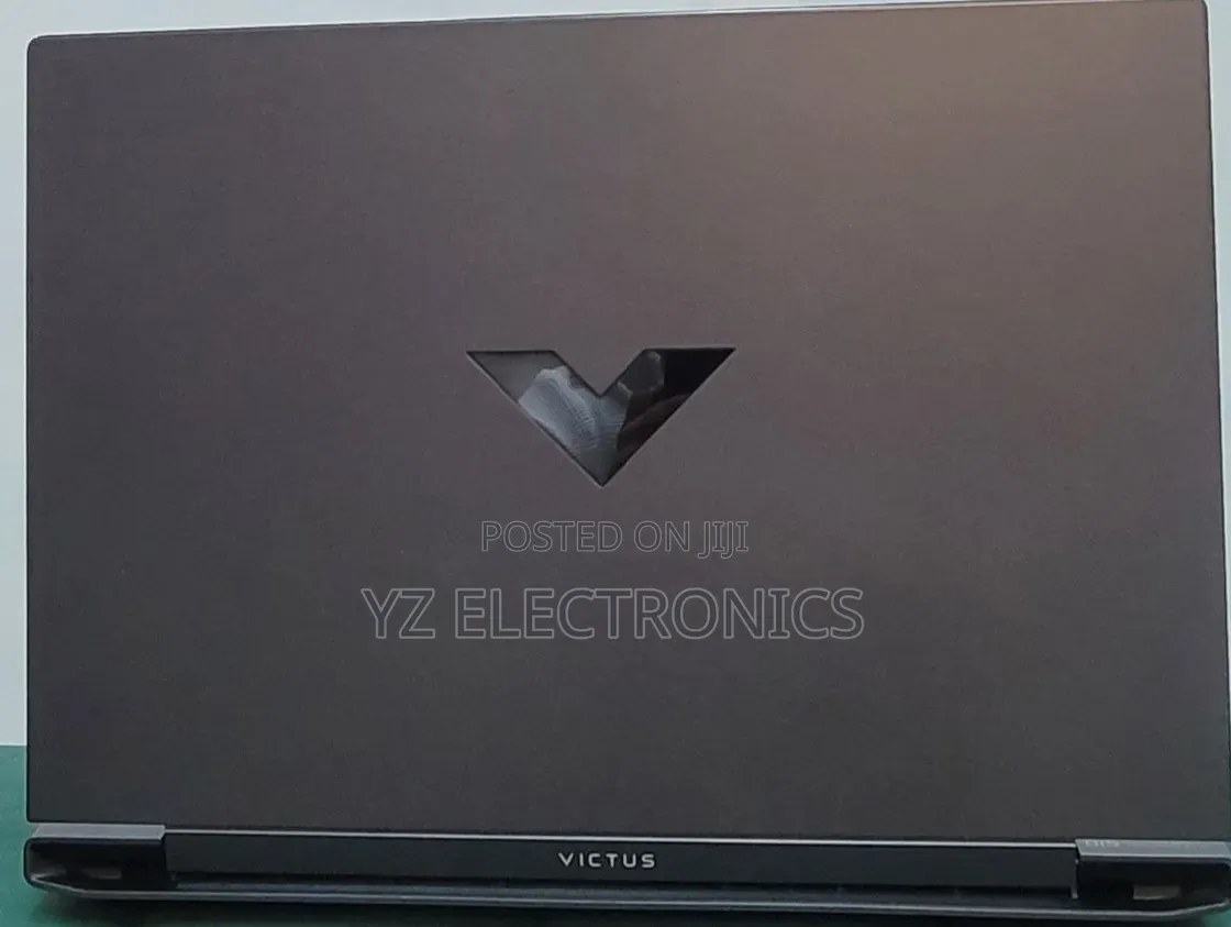 New Laptop HP Victus 15 16GB AMD Ryzen 7 SSD 512GB