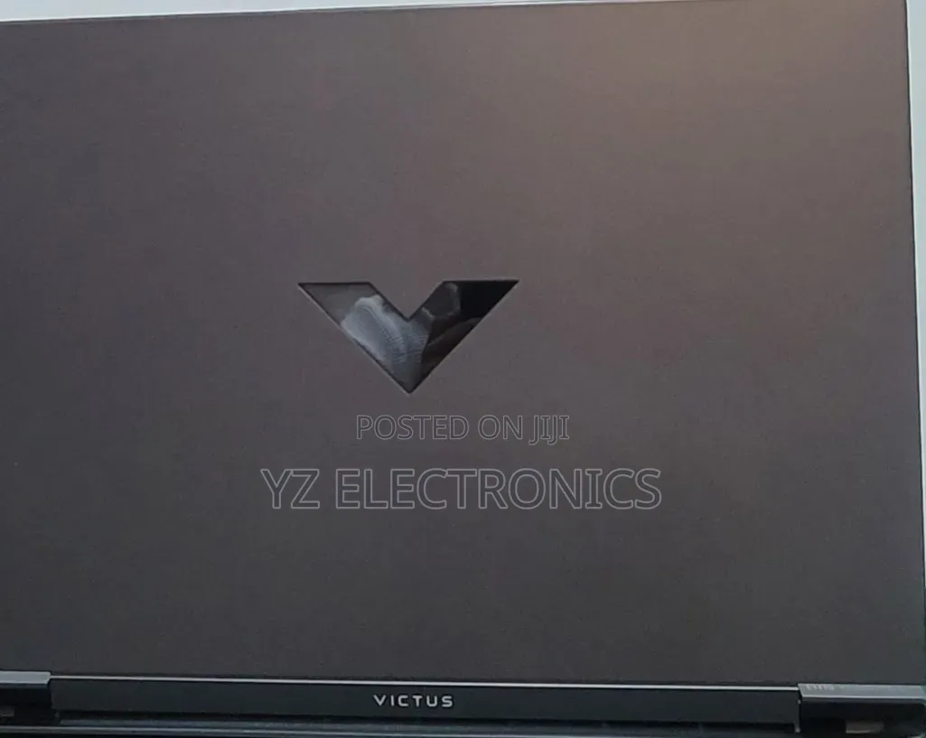 New Laptop HP Victus 15 16GB AMD Ryzen 7 SSD 512GB