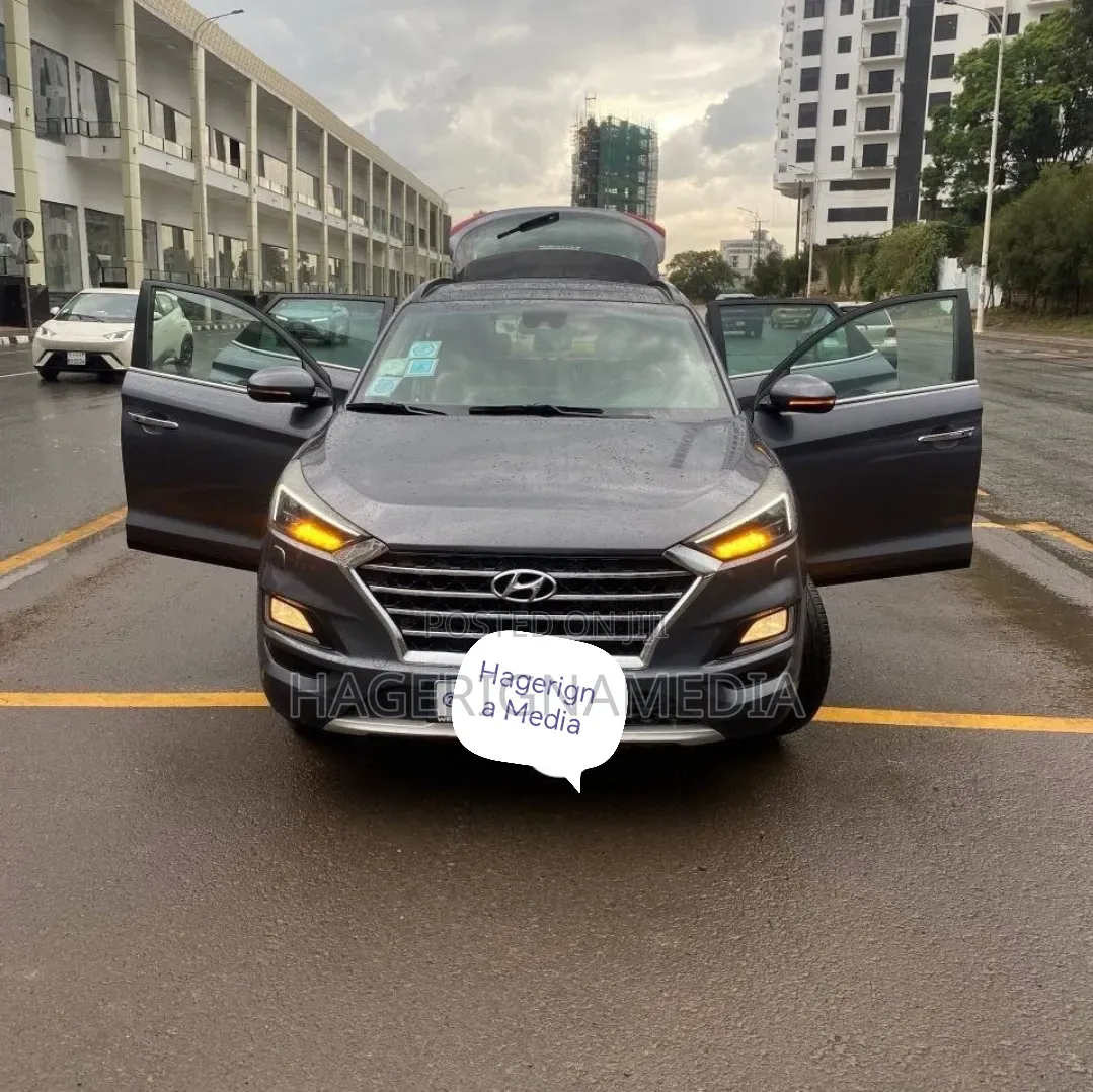 Hyundai Tucson 2020 Gray