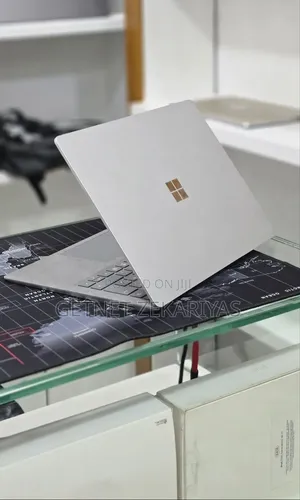 New Laptop Microsoft Surface Laptop 3 16GB Intel Core i7 SSD 512GB