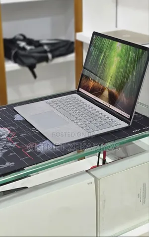 New Laptop Microsoft Surface Laptop 3 16GB Intel Core i7 SSD 512GB