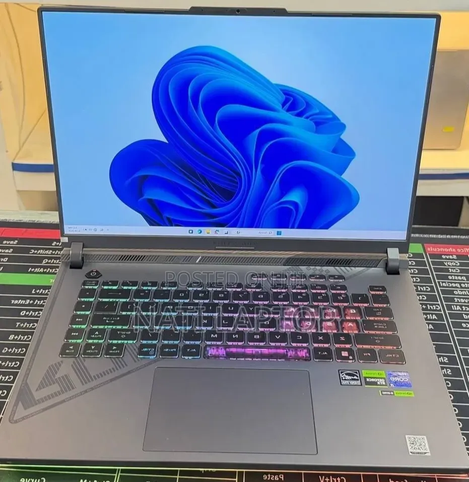 New Laptop Asus ROG Strix G16 G614 16GB Intel Core i9 SSD 1T