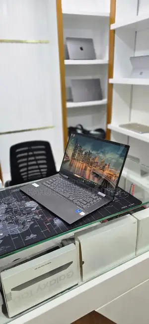 New Laptop HP Envy x360 16GB Intel Core i7 SSD 512GB