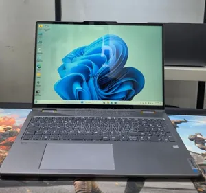 New Laptop Lenovo 16GB AMD Ryzen 7 SSD 512GB