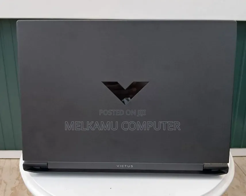 New Laptop HP Victus 15 16GB Intel Core i5 SSD 512GB