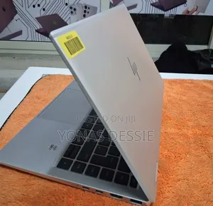 Laptop HP EliteBook x360 1040 G7 16GB Intel Core i7 SSD 512GB