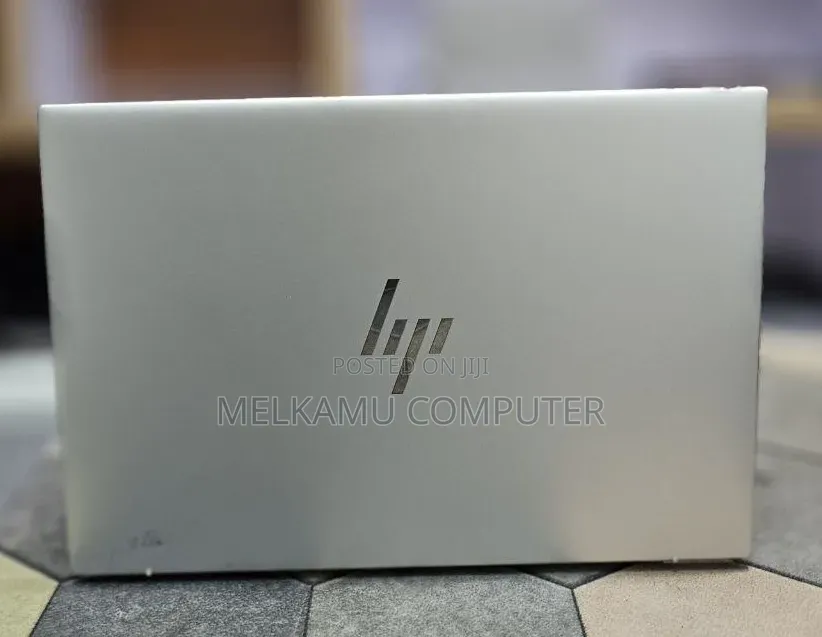 New Laptop HP EliteBook x360 1040 G9 16GB Intel Core i7 SSD 512GB