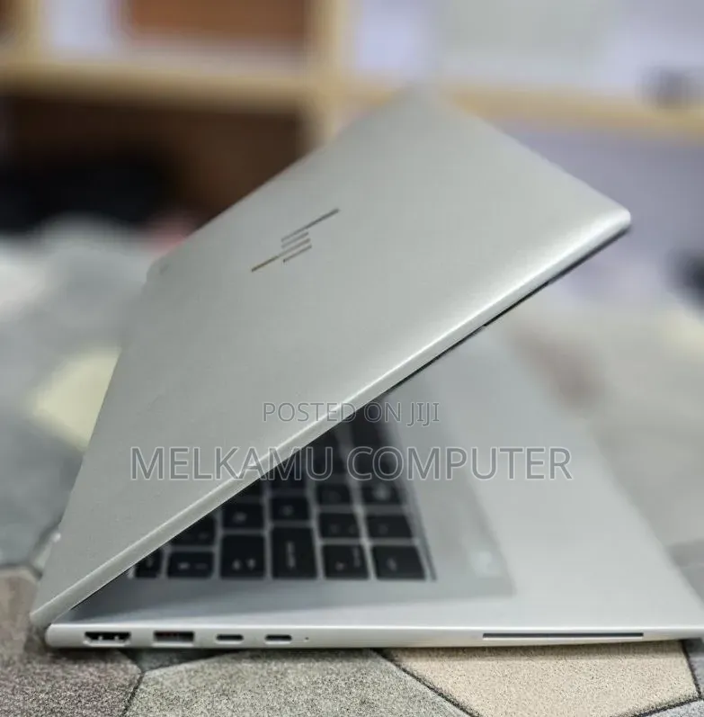 New Laptop HP EliteBook x360 1040 G9 16GB Intel Core i7 SSD 512GB