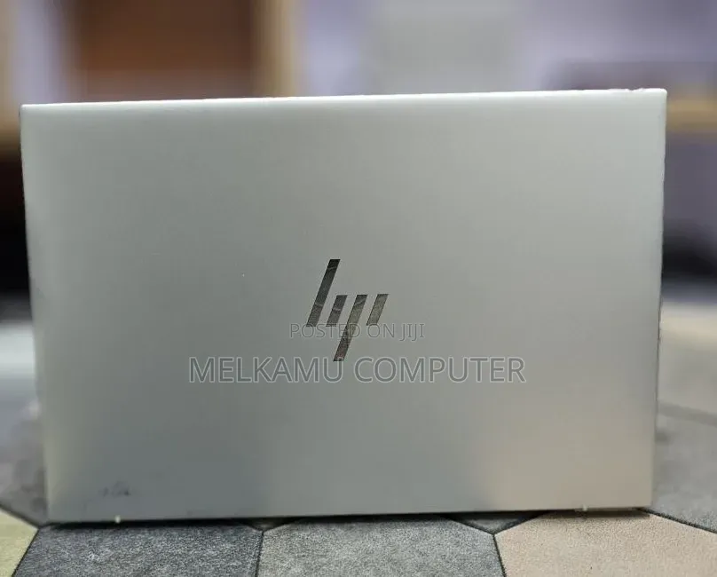 New Laptop HP EliteBook x360 1040 G9 16GB Intel Core i7 SSD 512GB
