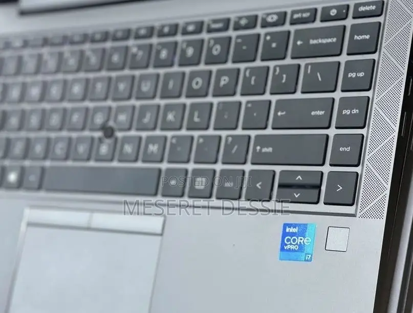 New Laptop HP ZBook 14 16GB Intel Core i7 SSD 512GB