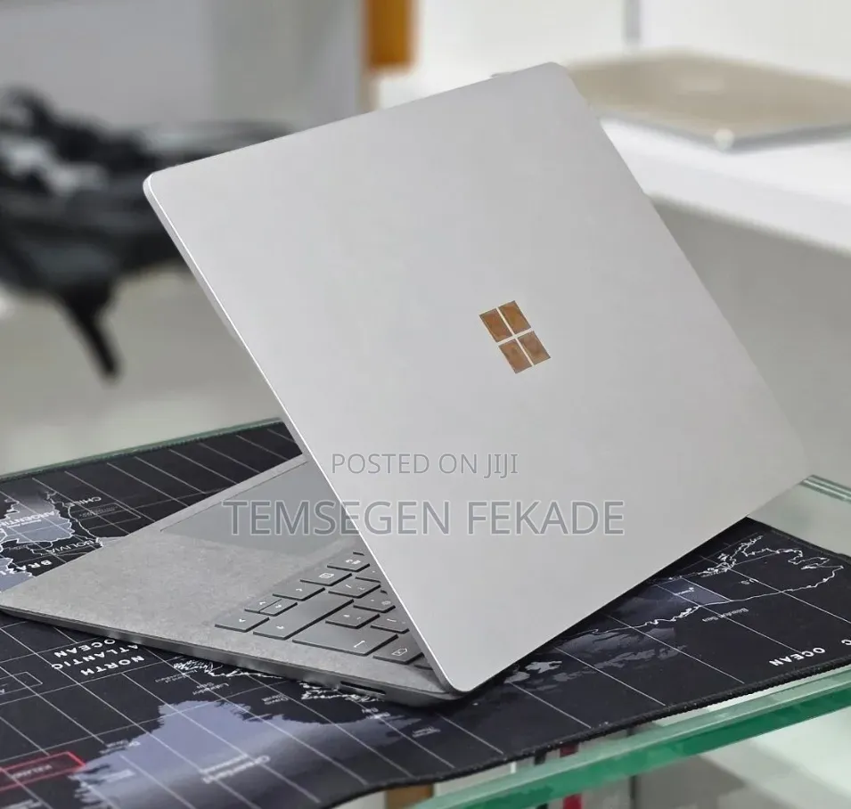 New Laptop Microsoft Surface Laptop 3 16GB Intel Core i7 SSD 512GB