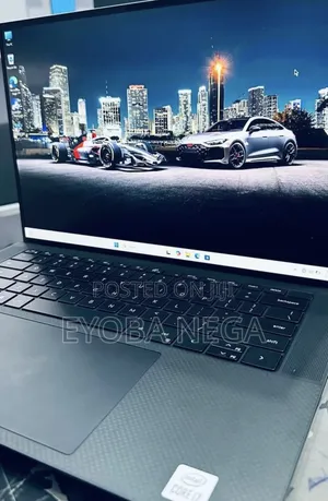 New Laptop Dell XPS 15 16GB Intel Core i7 SSD 512GB