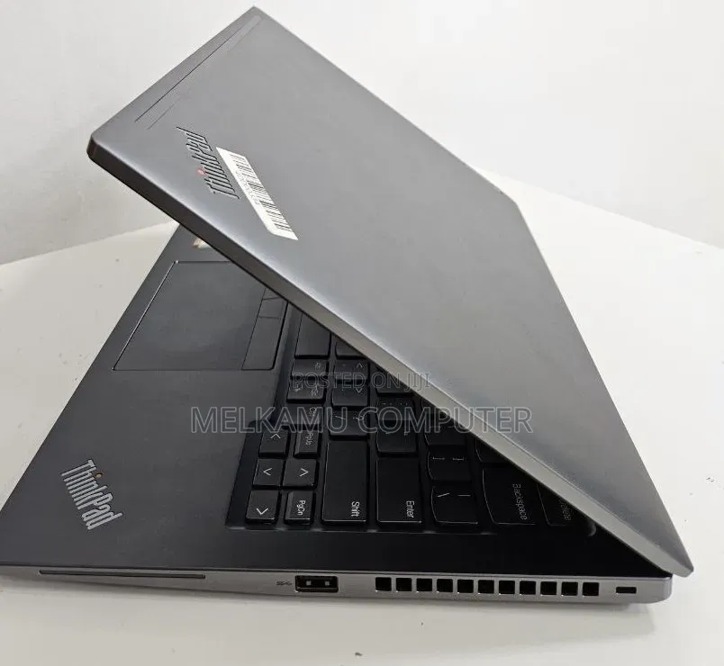New Laptop Lenovo ThinkPad P14s 16GB Intel Core i7 SSD 512GB