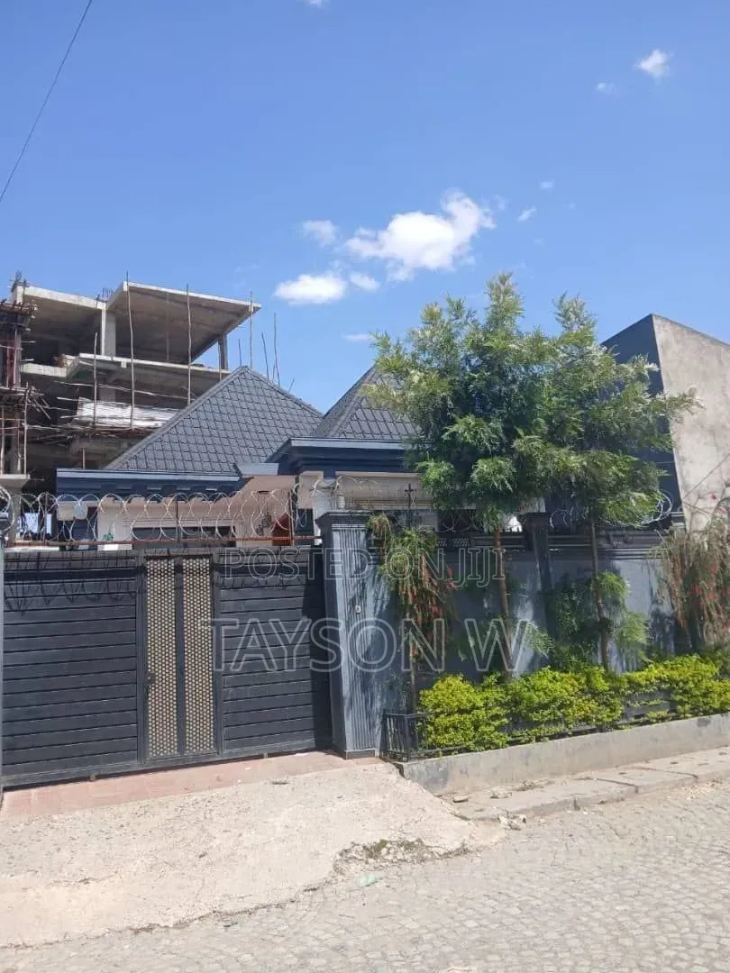 3bdrm Villa in Addis Ababa Figa, Bole for sale
