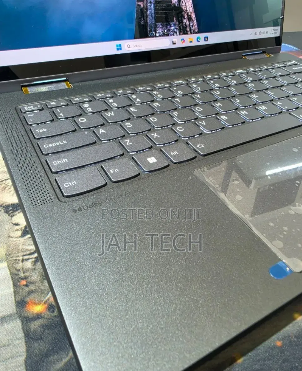 New Laptop Lenovo ThinkPad X1 Yoga 16GB Intel Core i7 SSD 512GB
