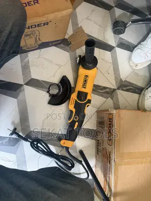 Dewalt Angle Gender 1600W