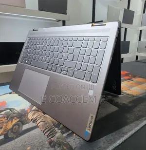 New Laptop Lenovo 16GB AMD Ryzen 7 SSD 512GB
