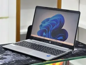 New Laptop HP Stream Notebook 8GB Intel Core i5 SSD 512GB