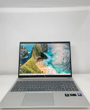 New Laptop HP Pavilion 15 16GB Intel Core Ultra 7 SSD 512GB