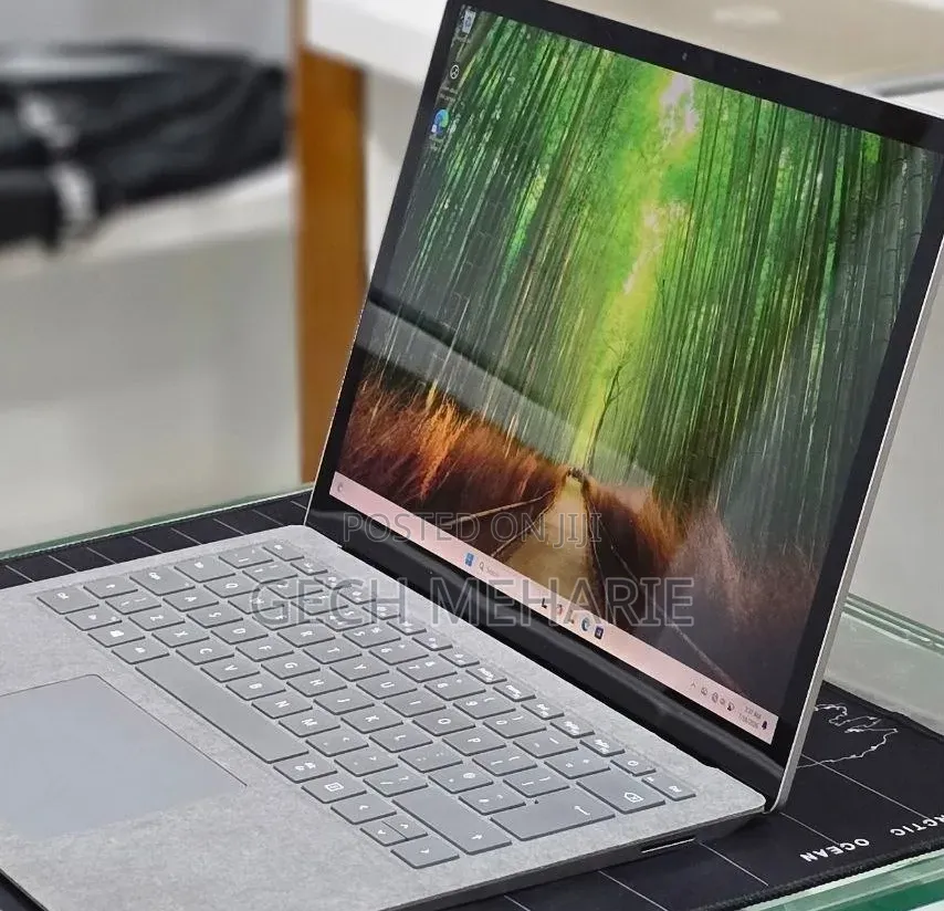 New Laptop Microsoft Surface Laptop 3 16GB Intel Core i7 SSD 512GB