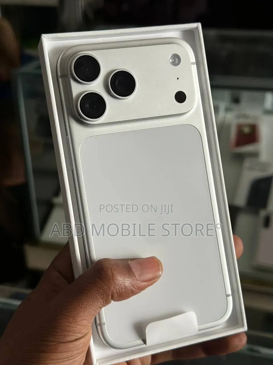 New Apple iPhone 17 Pro Max 256 GB Silver