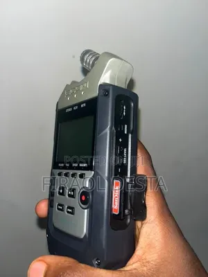 Zoom H4n Pro Handy Recorder