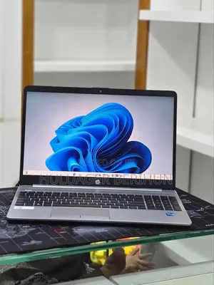 New Laptop HP Stream Notebook 8GB Intel Core i5 SSD 512GB