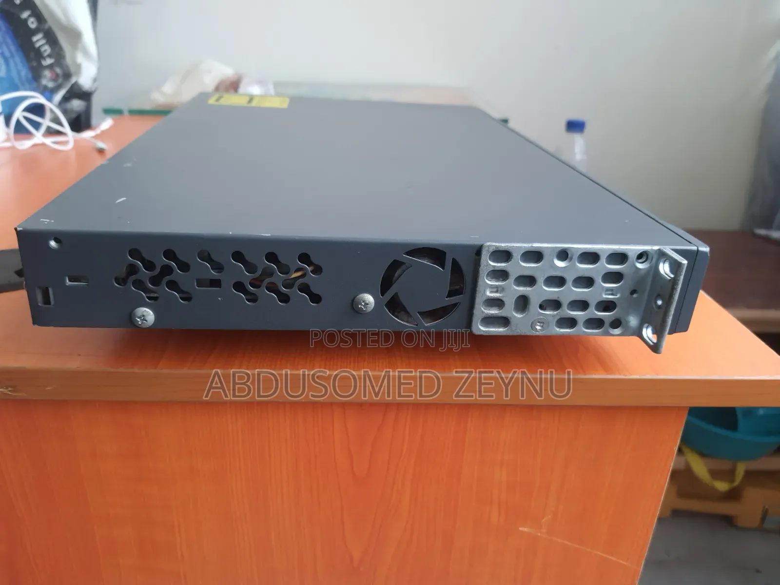 Cisco Catalyst 3750 Series PoE-24 Network Switch