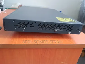 Cisco Catalyst 3750 Series PoE-24 Network Switch