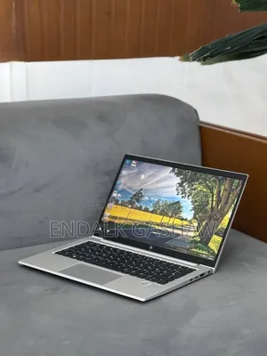 New Laptop HP EliteBook 830 G7 8GB Intel Core i5 SSD 512GB